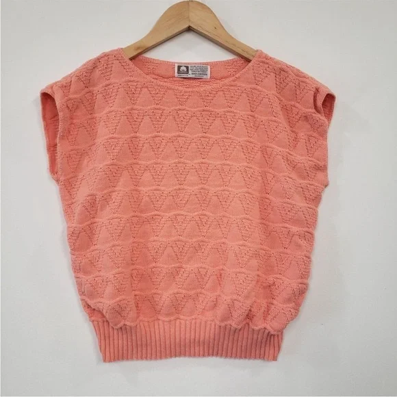Vintage 70s Peach Cotton Knit Sleeveless Sweater USA Cottagecore Preppy Retro - Picture 1 of 4
